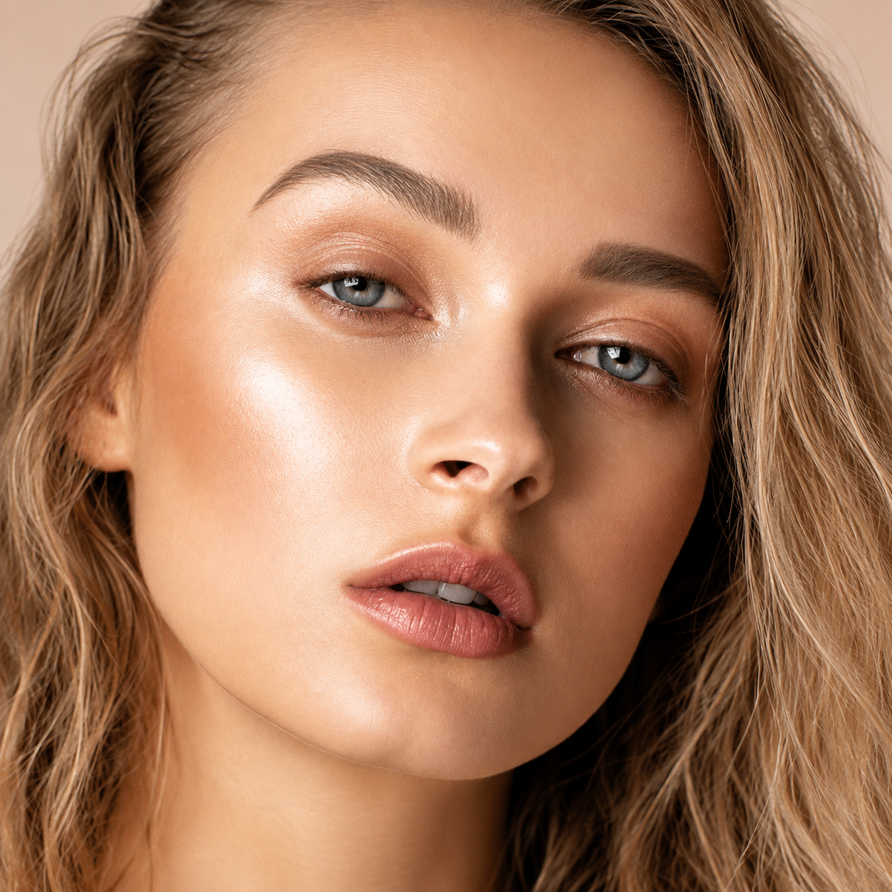 En été, on change de make up! Je t'explique comment 🧡