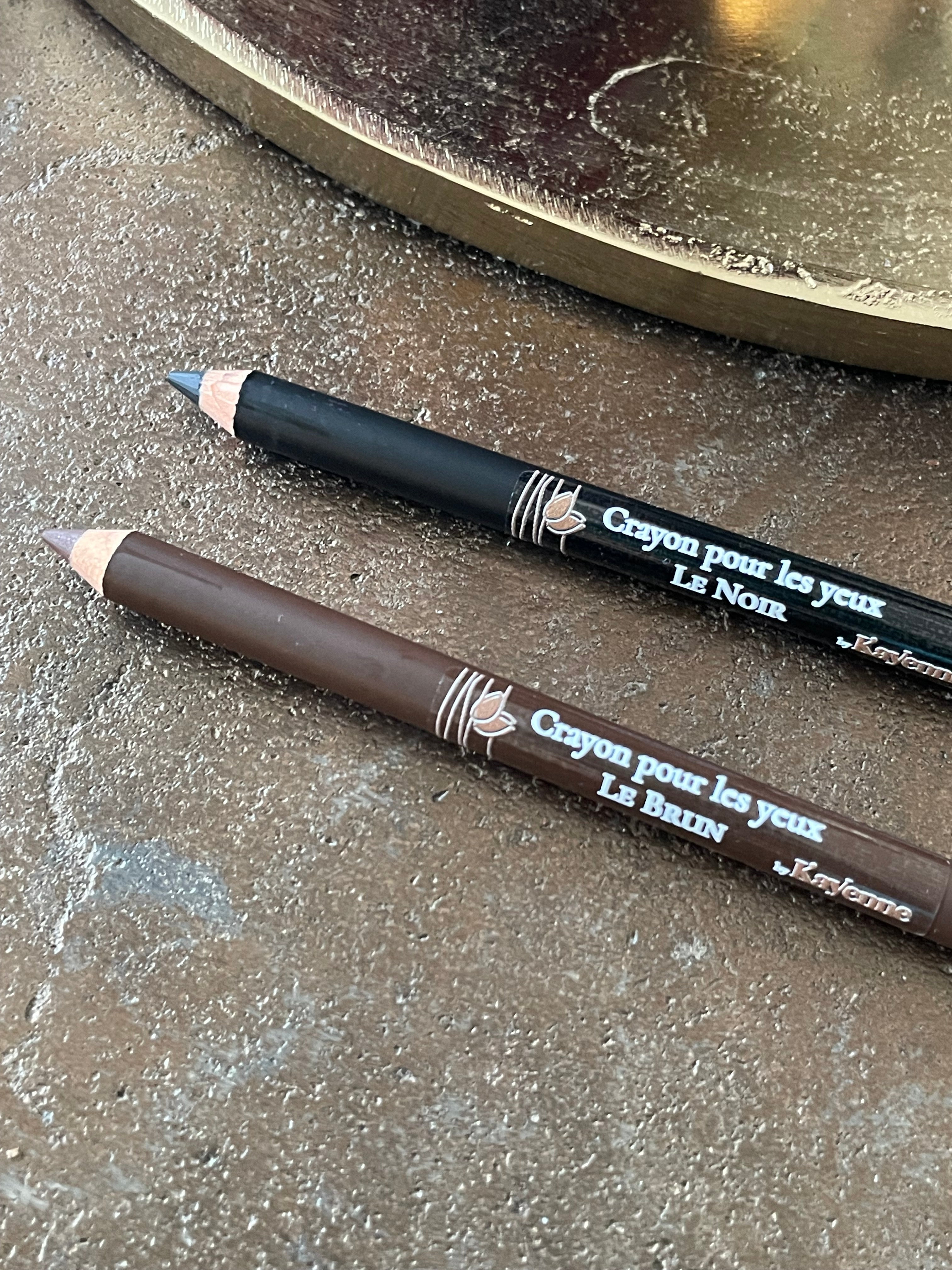 Drei Möglichkeiten, deine Augen mit einem Kajalstift zu schminken
