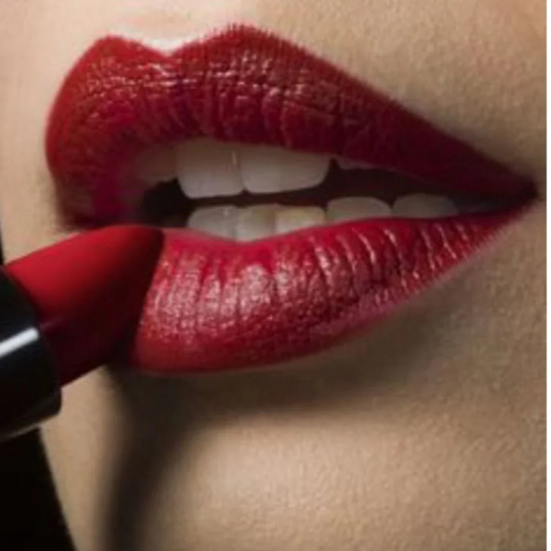 💋 Deux nouvelles teintes pour sublimer ton sourire