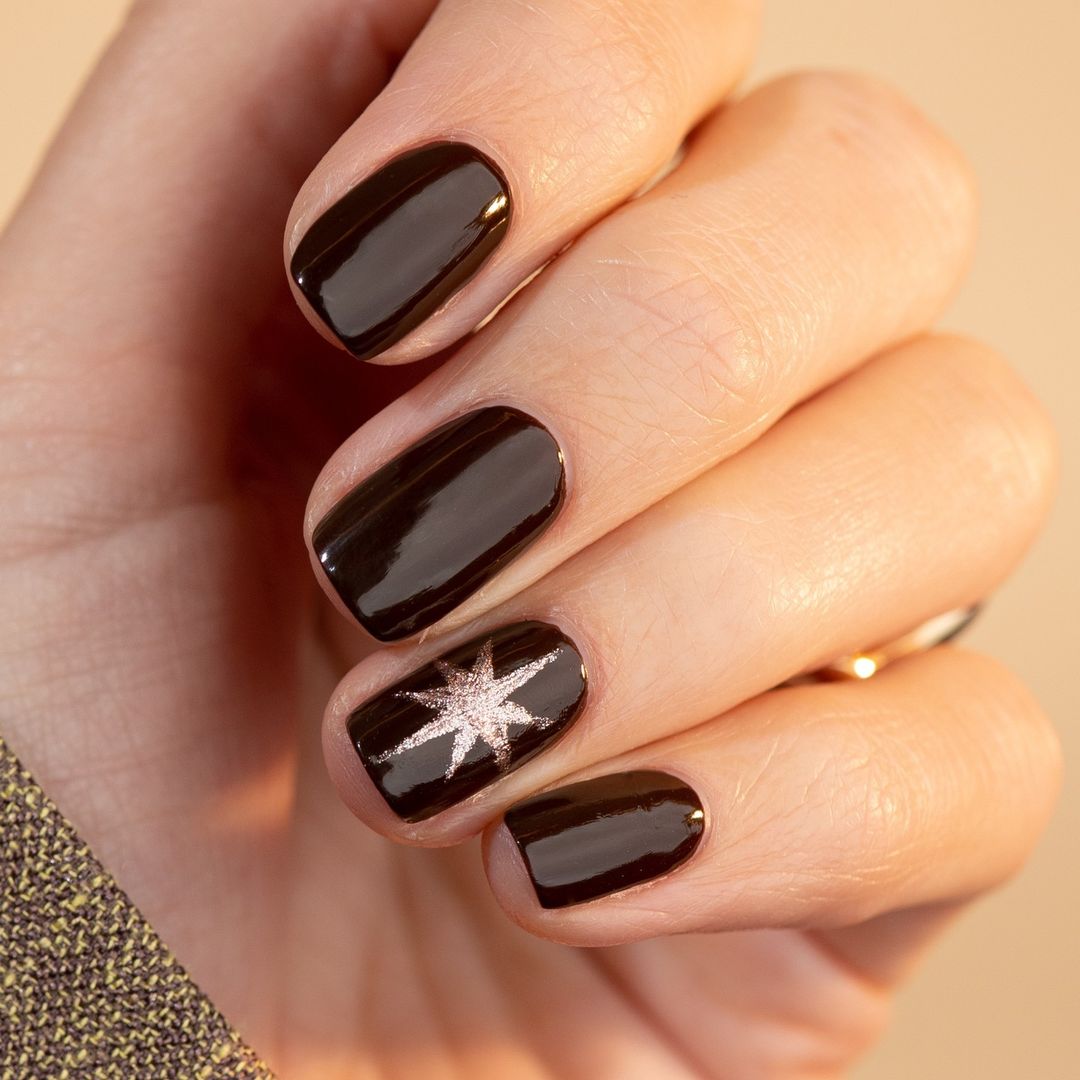 Clove | Semi-permanent