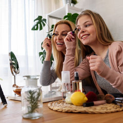 Spezieller Mutter-/Tochter-Make-up-Kurs